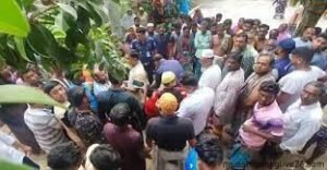 বৃদ্ধকে পিটিয়ে হত্যা স্ত্রী সৎ মেয়ে আটক