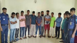 লৌহজংয়ে বাড়ি দখলের চেষ্টাকালে গ্রেফতার ১৩